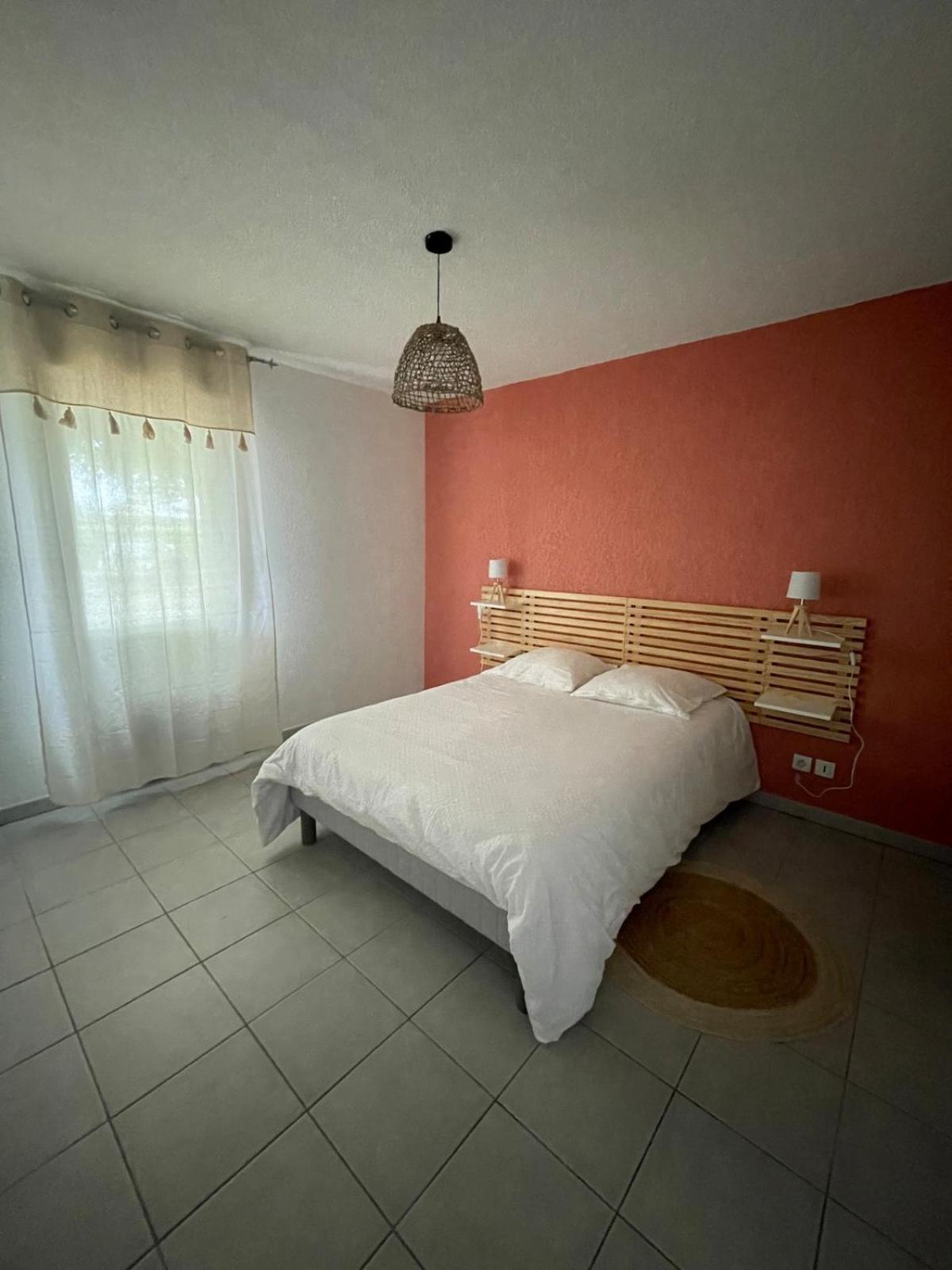 Appartement Cosy Avec Balcon Mont-de-Marsan Luaran gambar